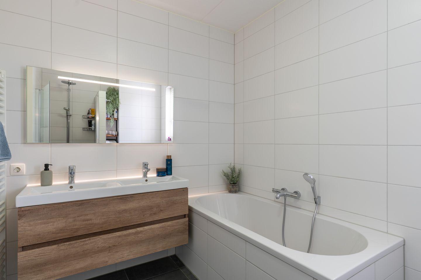 Foto 5 van Bloemendreef 44