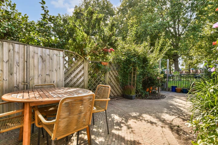 Foto 4 van Anton Petershof 10