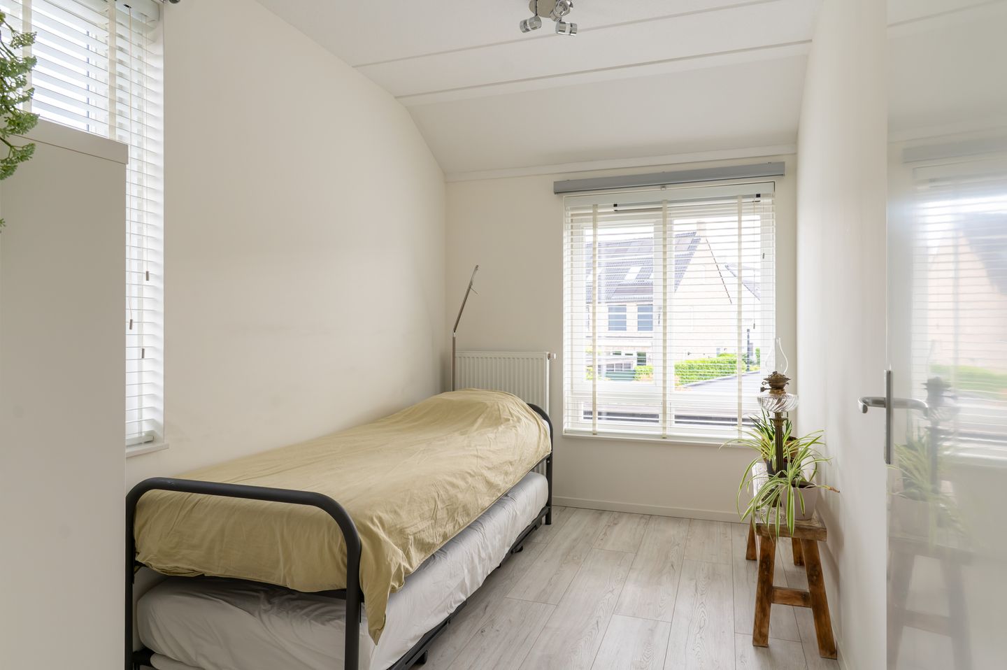 Foto 29 van Bloemendreef 44