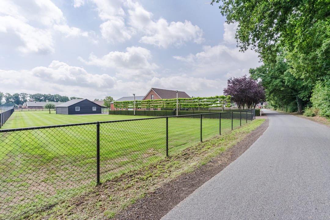 Photo 56 of Uilweg 6