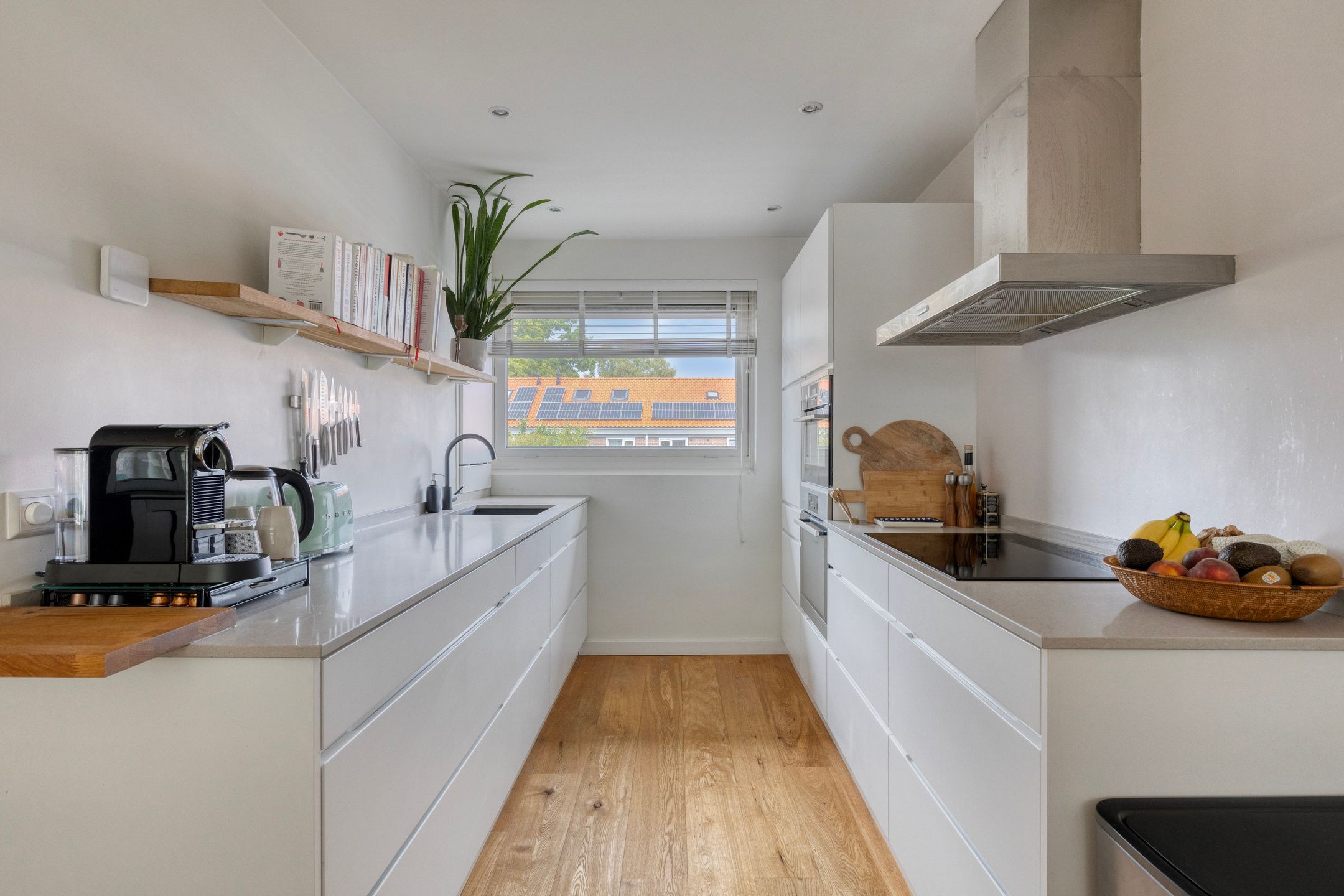 Foto 6 van Kamerlingh Onneslaan 54