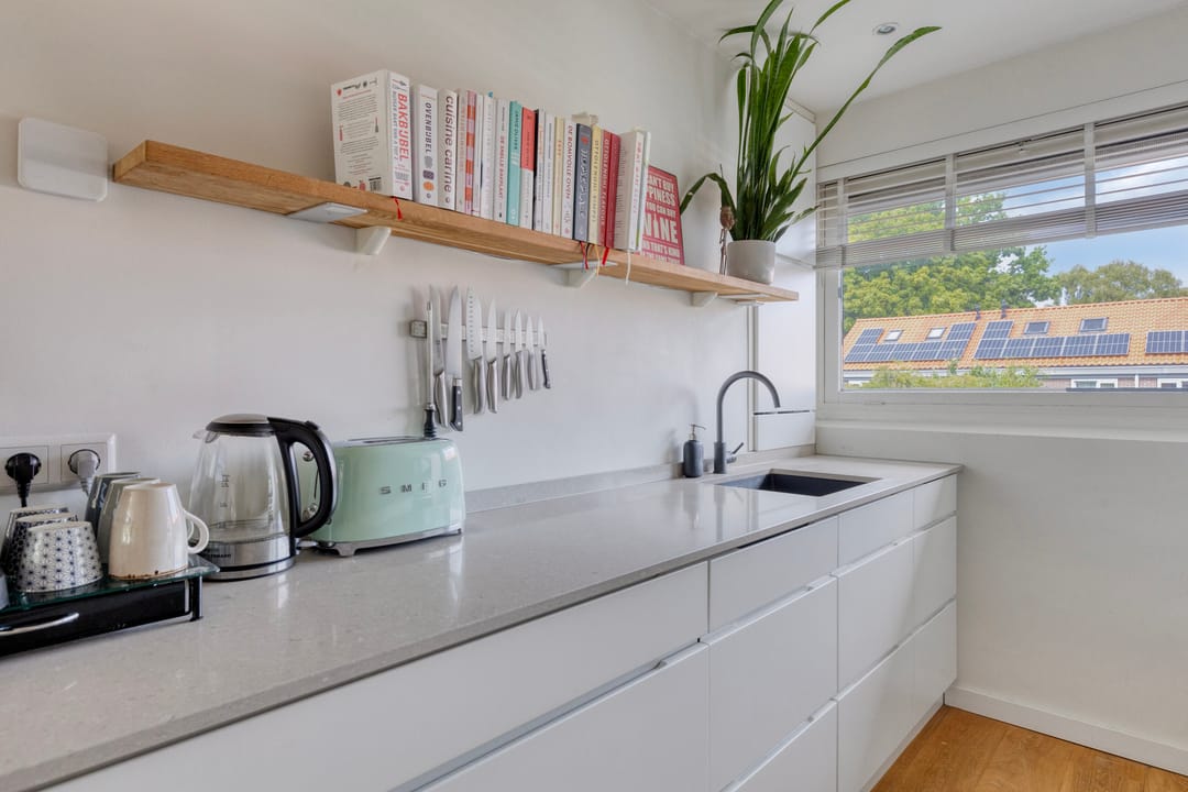 Foto 8 van Kamerlingh Onneslaan 54