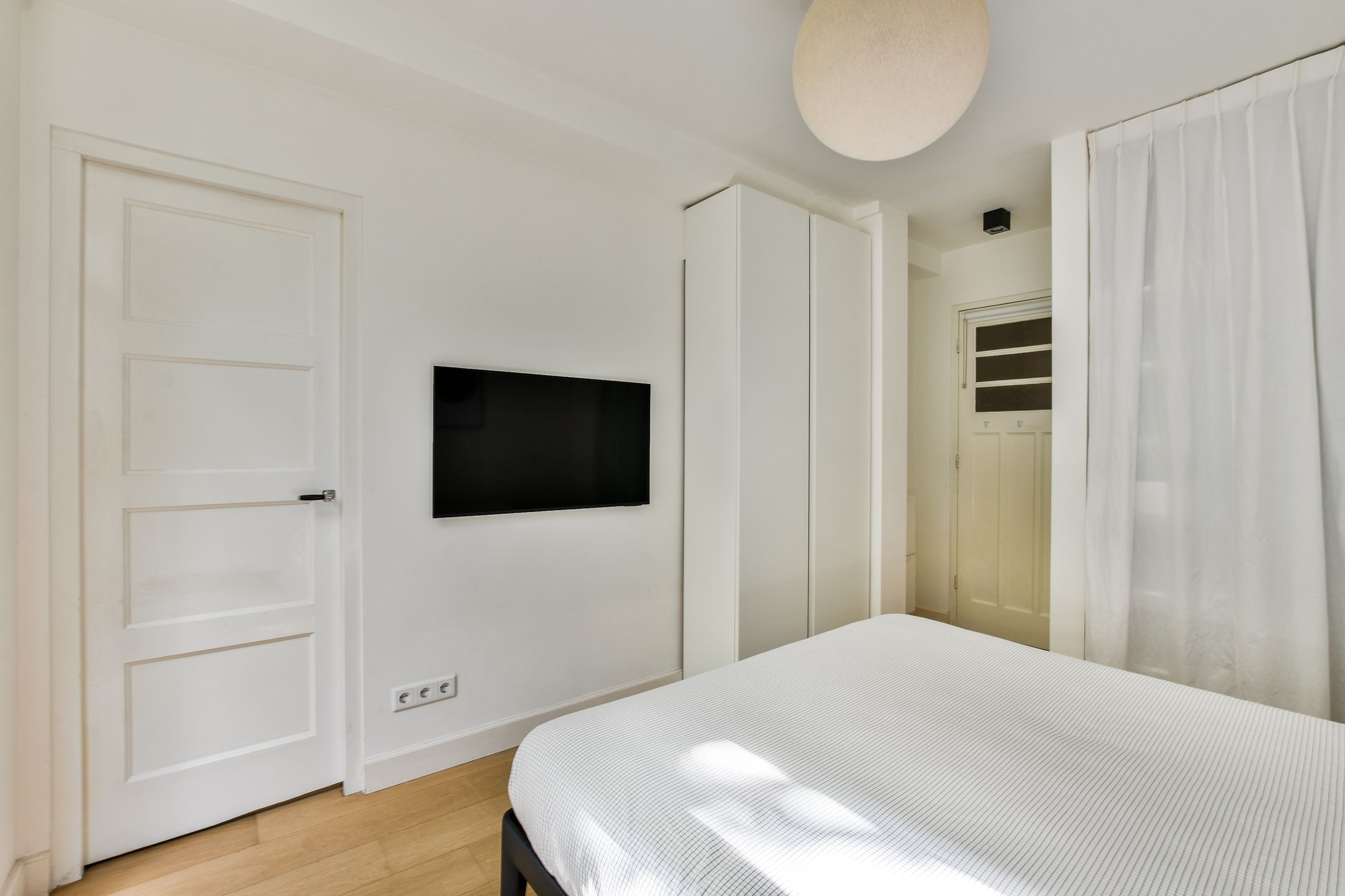 Foto 12 van Volkerakstraat 7-H