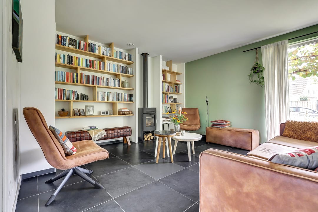 Photo 8 of Weegbree 3