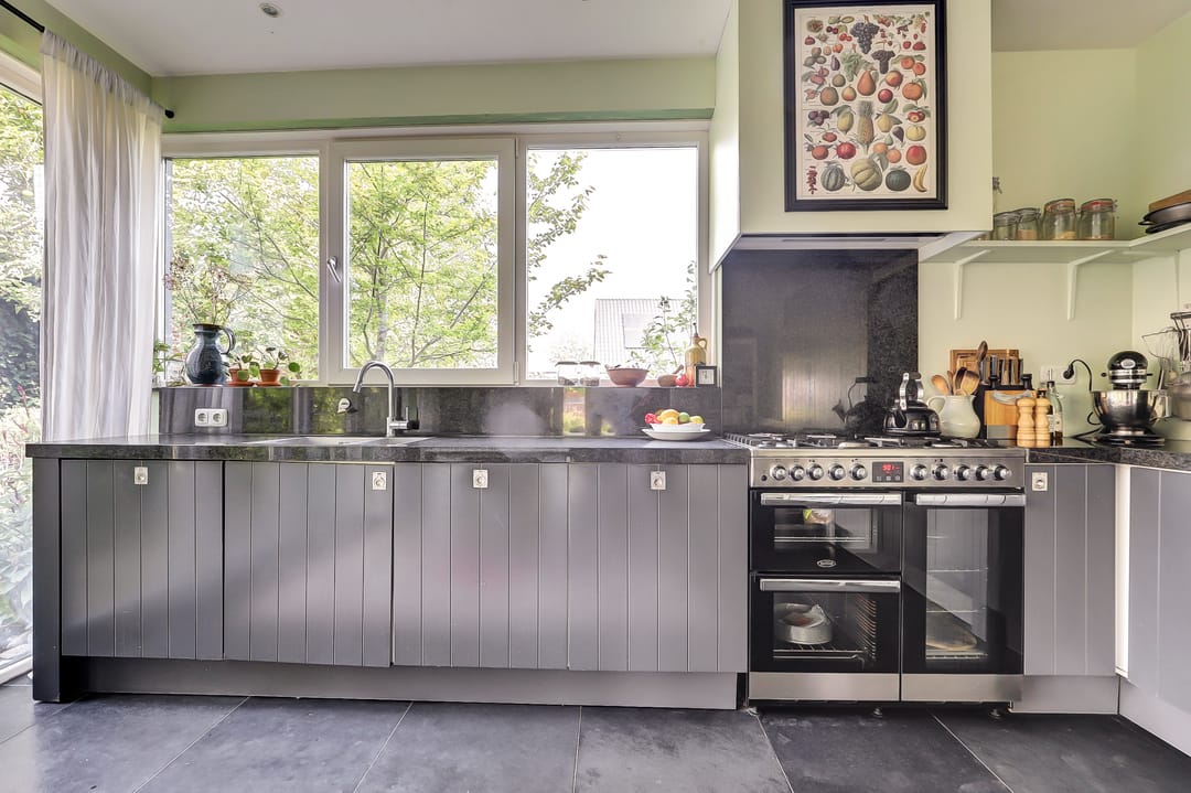 Photo 13 of Weegbree 3