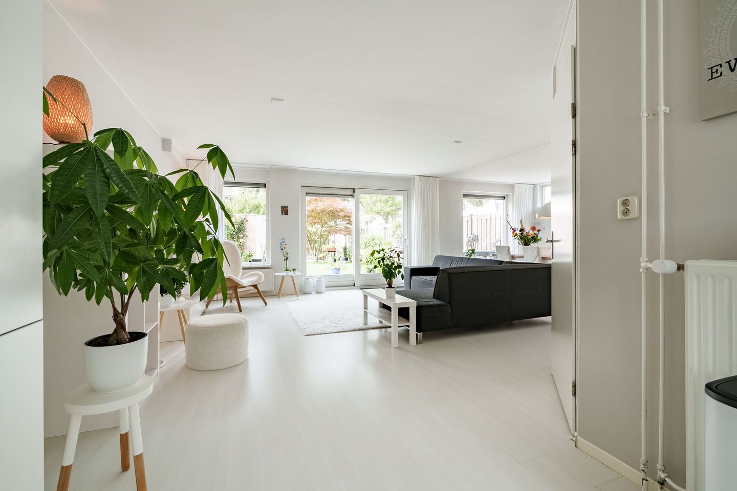 Photo 14 of Van Doesburglaan 176