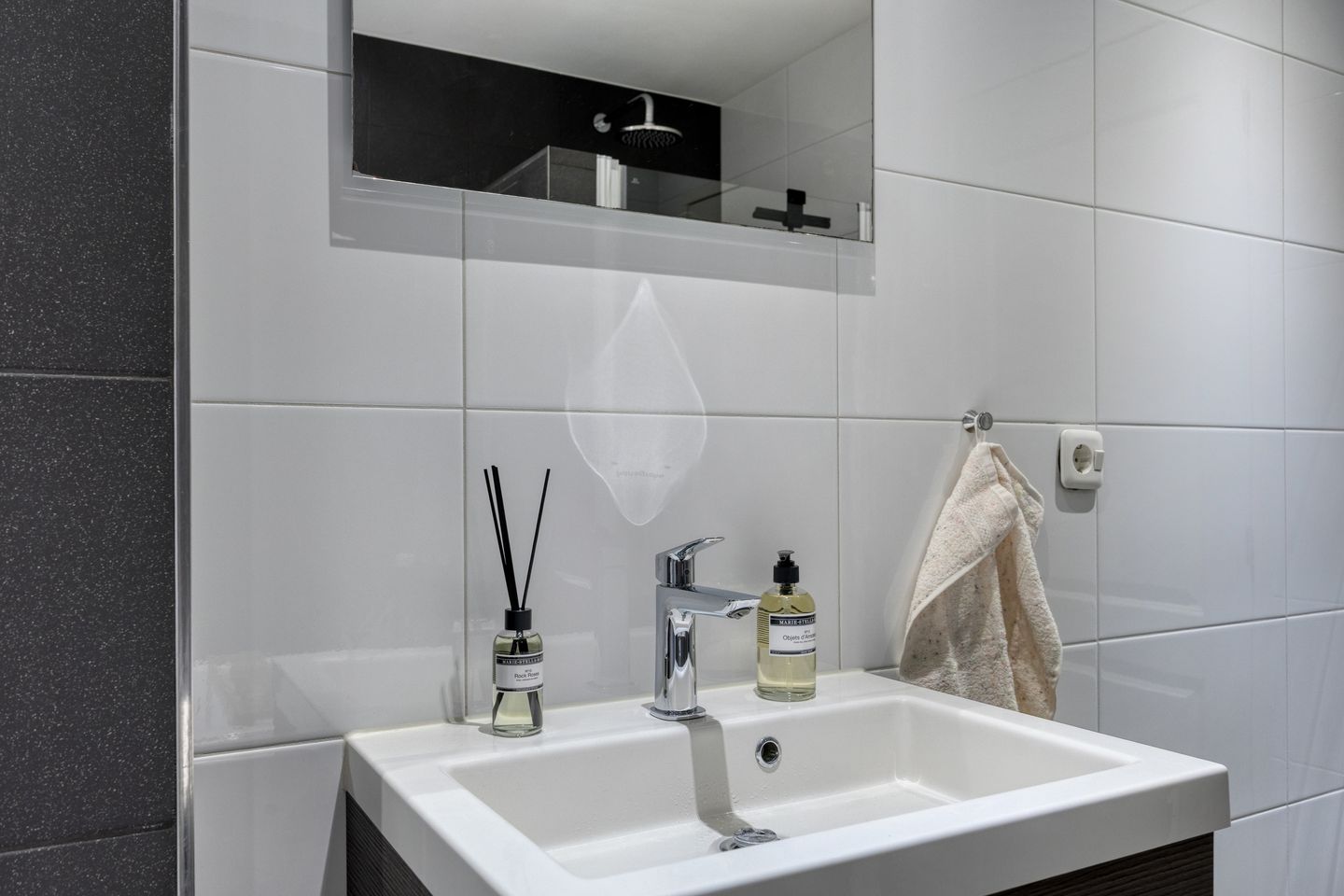 Foto 25 van Besemerstraat 8-A02