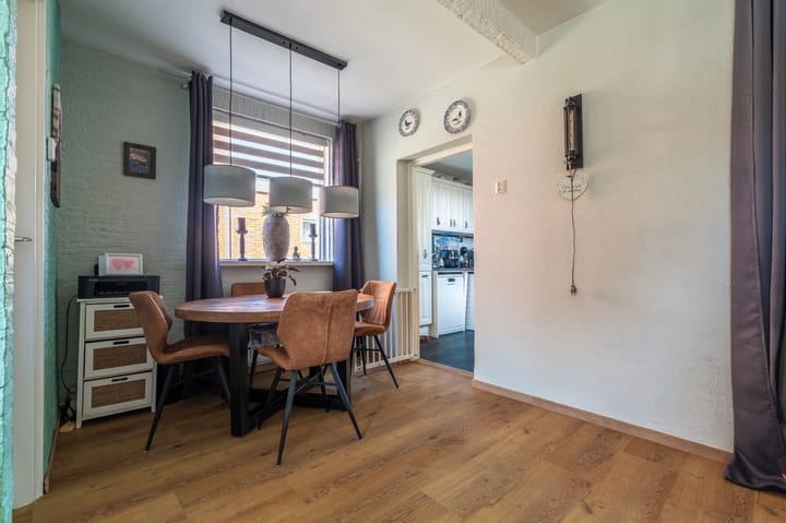 Photo 11 of Vendelstraat 3