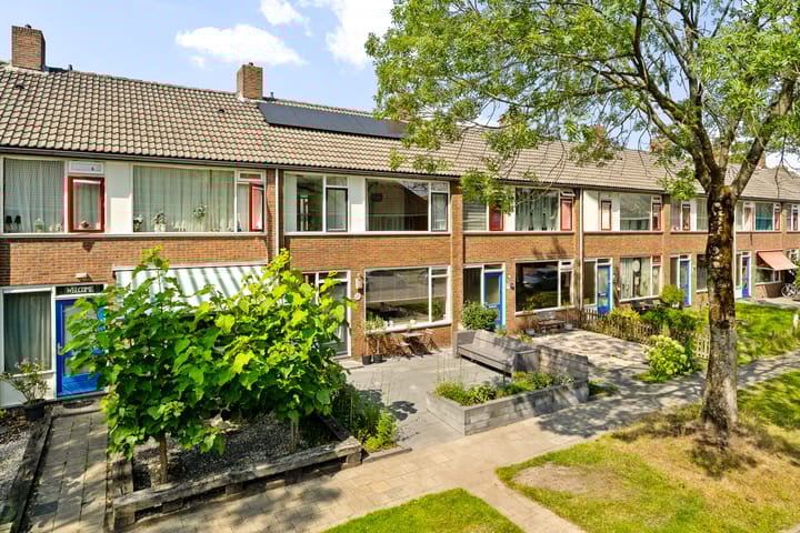 Photo 37 of Westhemstraat 22