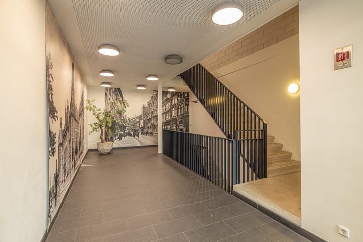 Foto 20 van Kruiskade 2-F