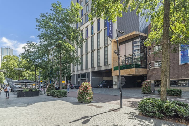 Foto 2 van Kruiskade 2-F