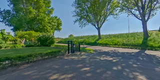 View 360° photos