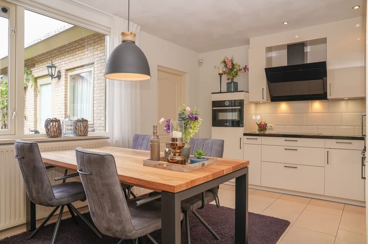 Foto 12 van Viaductstraat 68