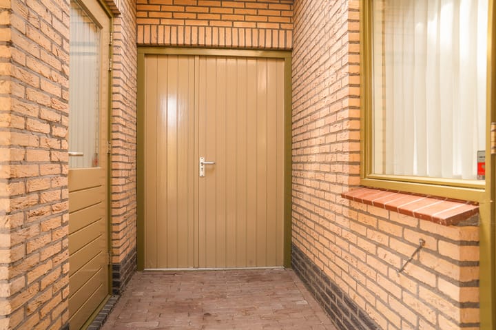 Foto 37 van Viaductstraat 68