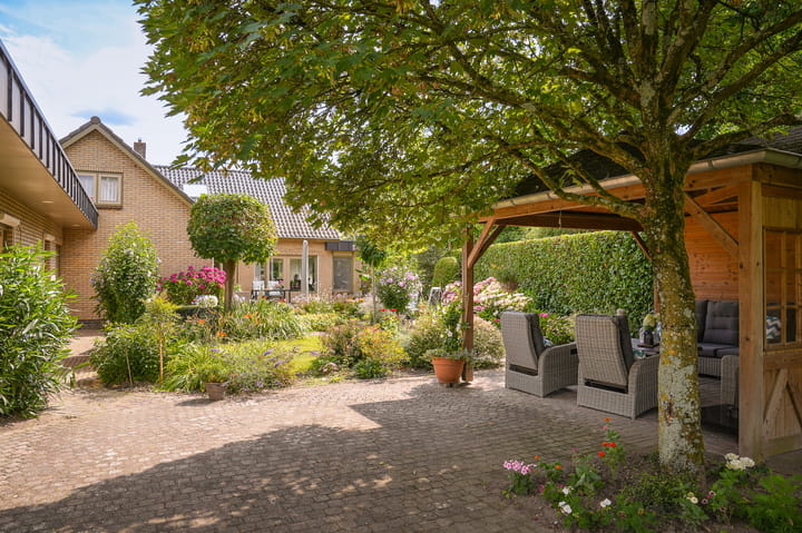 Foto 43 van Viaductstraat 68