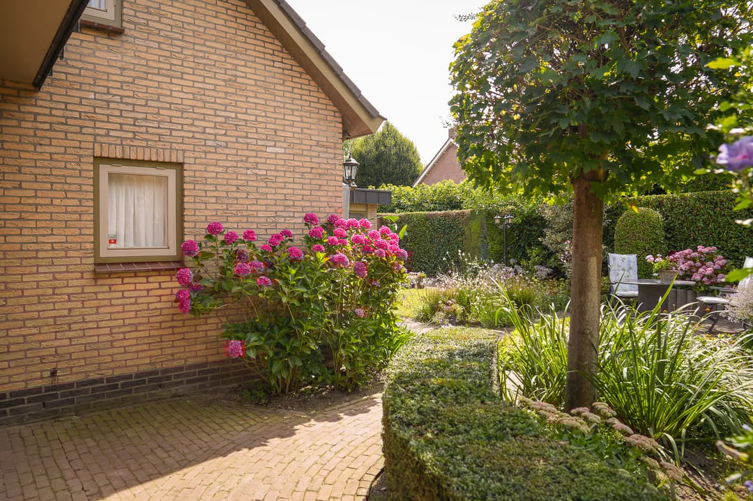 Foto 47 van Viaductstraat 68