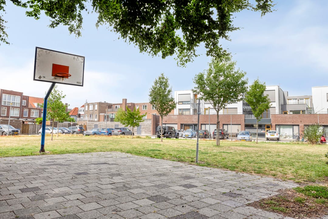 Foto 31 van St Rochusstraat 12