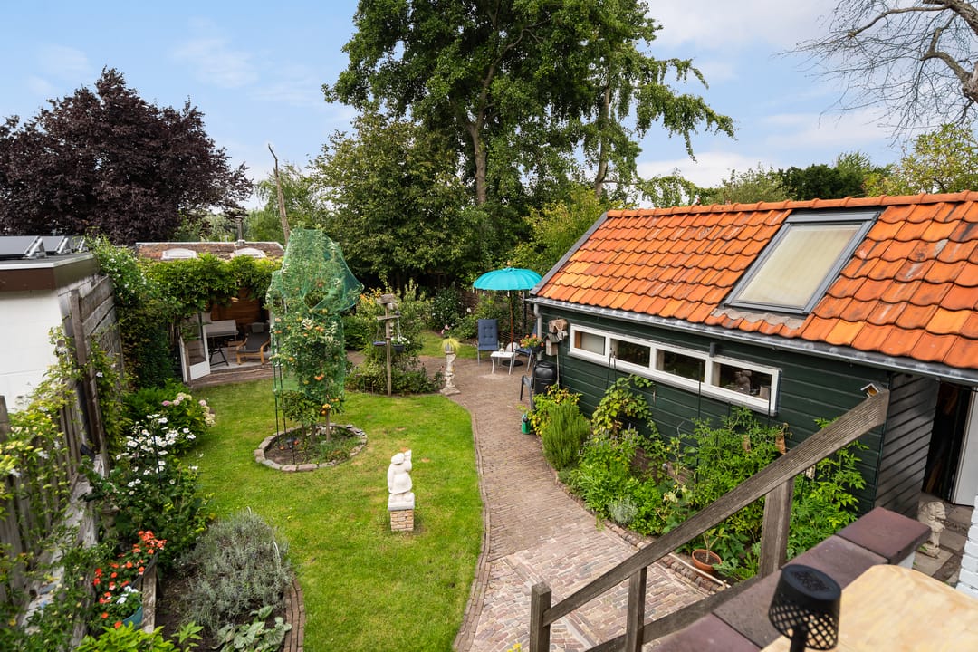 Foto 2 van Delftsestraatweg 10