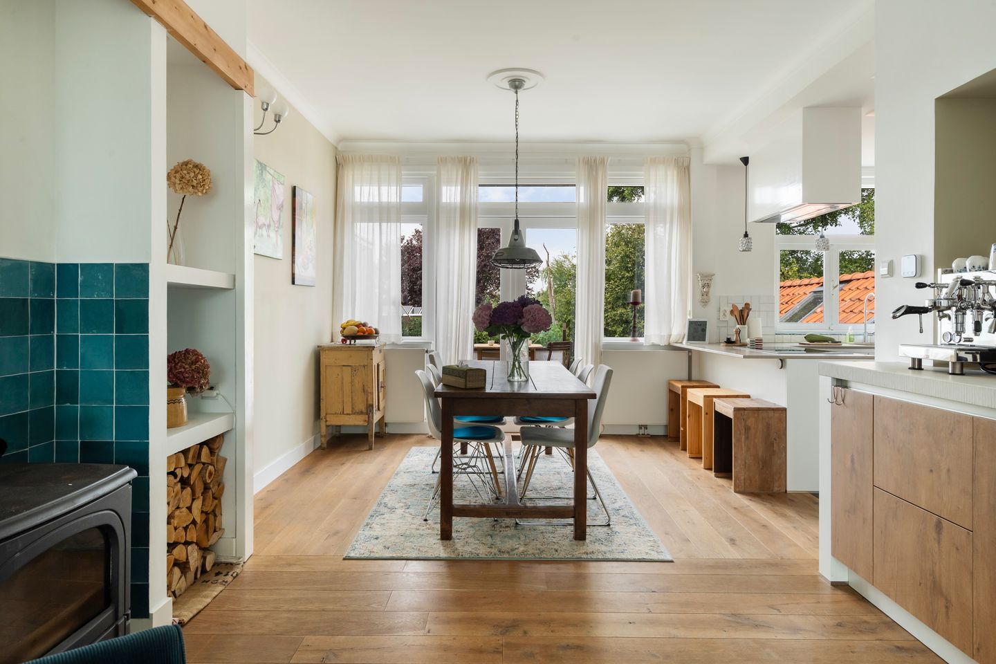 Foto 10 van Delftsestraatweg 10