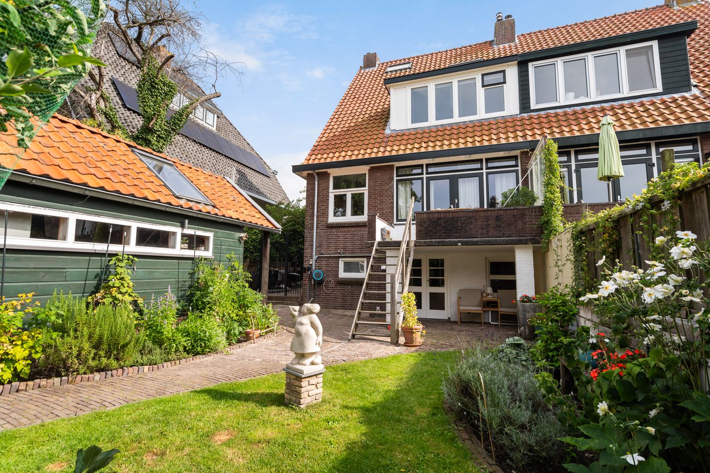 Foto 20 van Delftsestraatweg 10