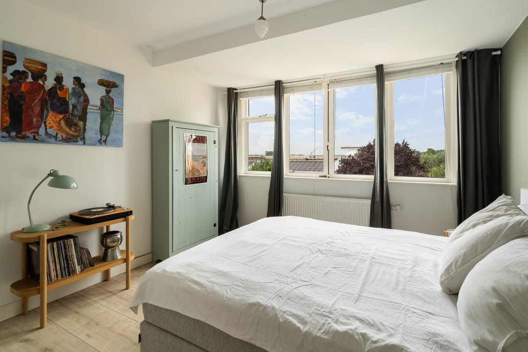 Foto 32 van Delftsestraatweg 10