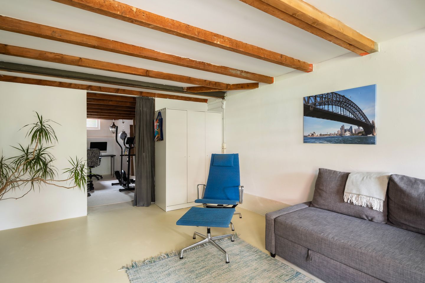 Foto 49 van Delftsestraatweg 10