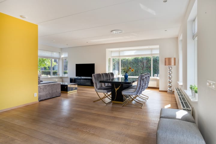 Foto 4 van Velpstraat 10