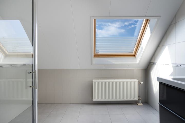 Foto 35 van Velpstraat 10