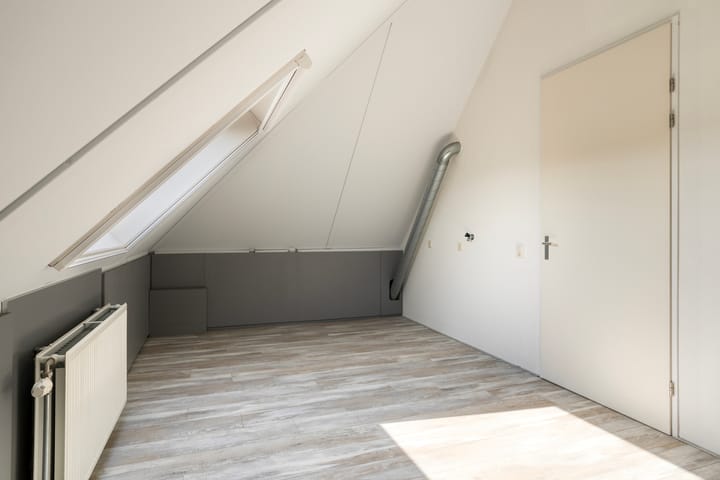 Foto 41 van Velpstraat 10