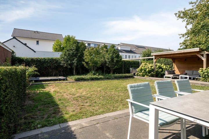 Foto 47 van Velpstraat 10