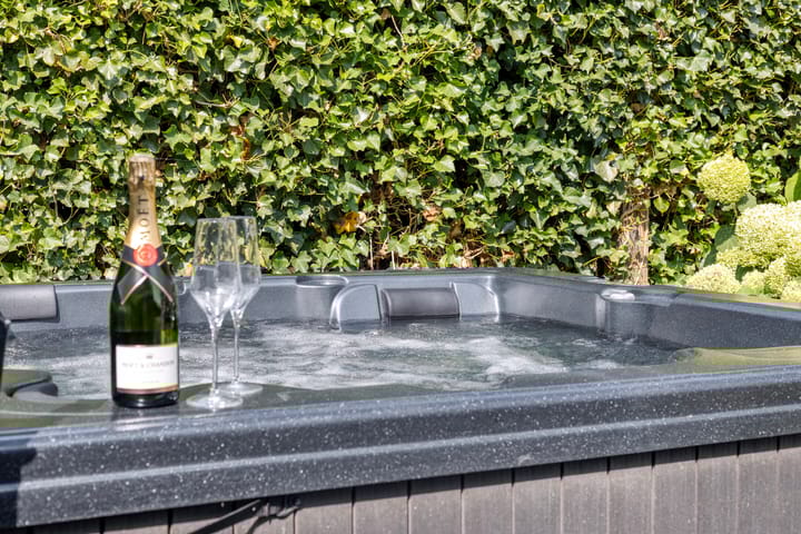 Foto 54 van Velpstraat 10