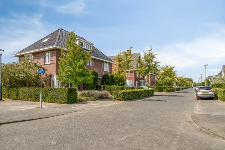 Foto 59 van Velpstraat 10