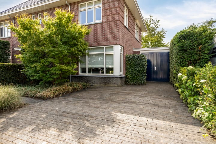 Foto 60 van Velpstraat 10