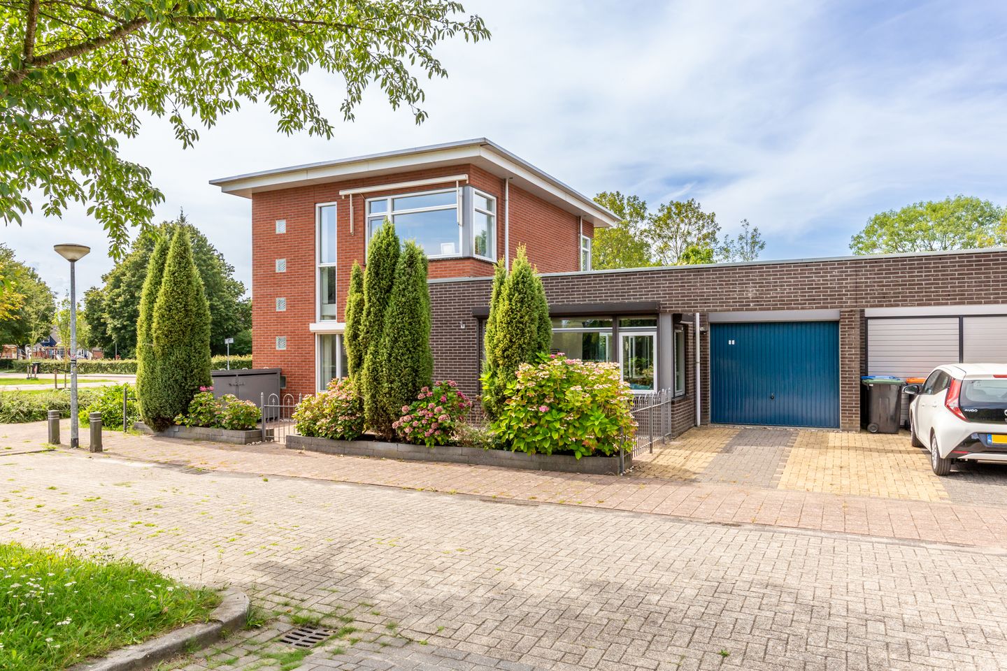 Foto 1 van Voorhof 43