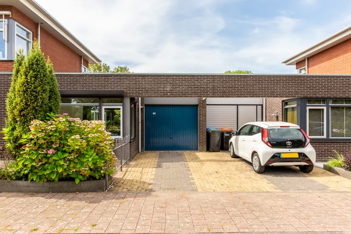 Photo 7 of Voorhof 43