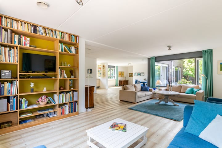 Photo 12 of Voorhof 43