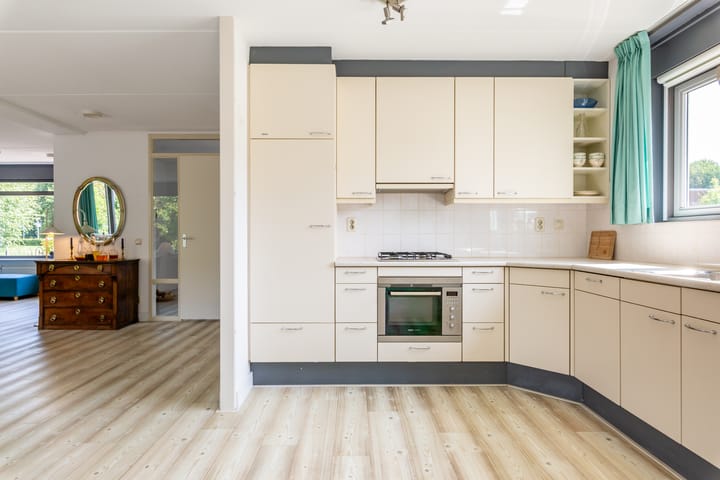 Photo 14 of Voorhof 43