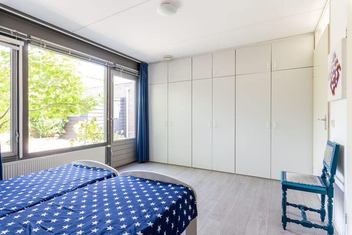 Photo 20 of Voorhof 43