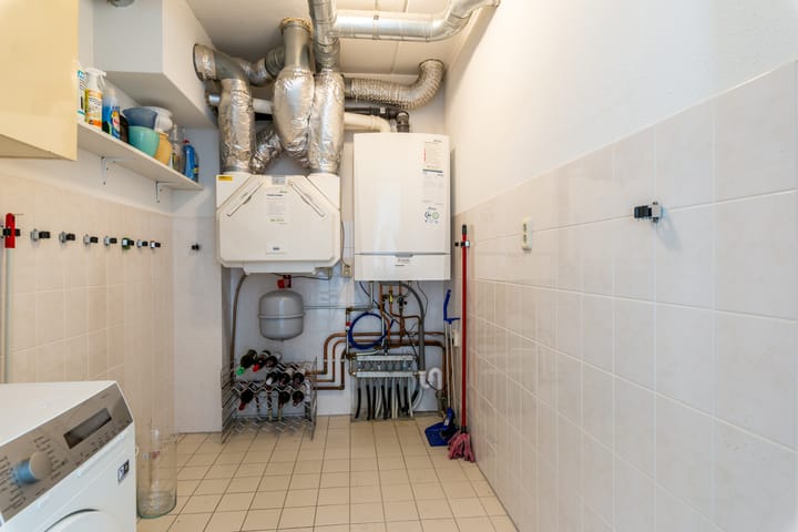 Photo 22 of Voorhof 43