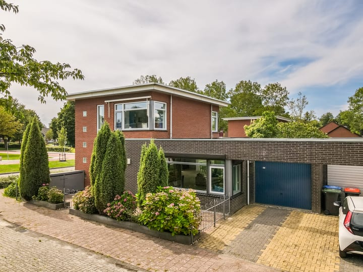 Photo 41 of Voorhof 43