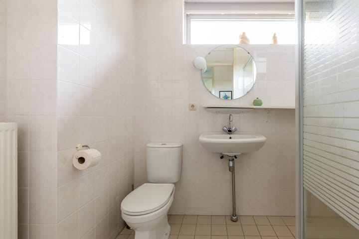 Photo 32 of Voorhof 43