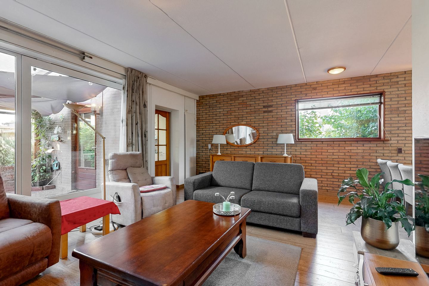 Photo 4 of Geerland 25