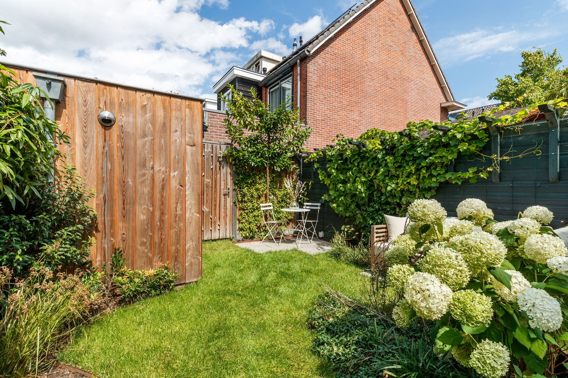 Foto 9 van F. Koolhovenstraat 60