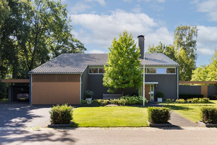 Photo 7 of Singravenlaan 12