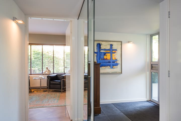 Photo 11 of Singravenlaan 12