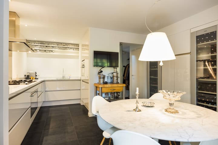 Photo 27 of Singravenlaan 12