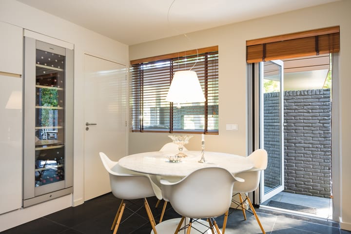 Photo 30 of Singravenlaan 12