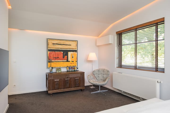 Photo 34 of Singravenlaan 12