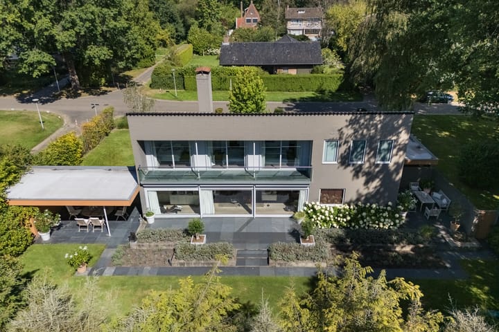 Photo 44 of Singravenlaan 12