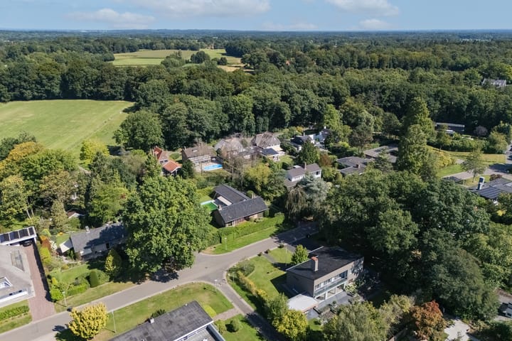 Photo 56 of Singravenlaan 12